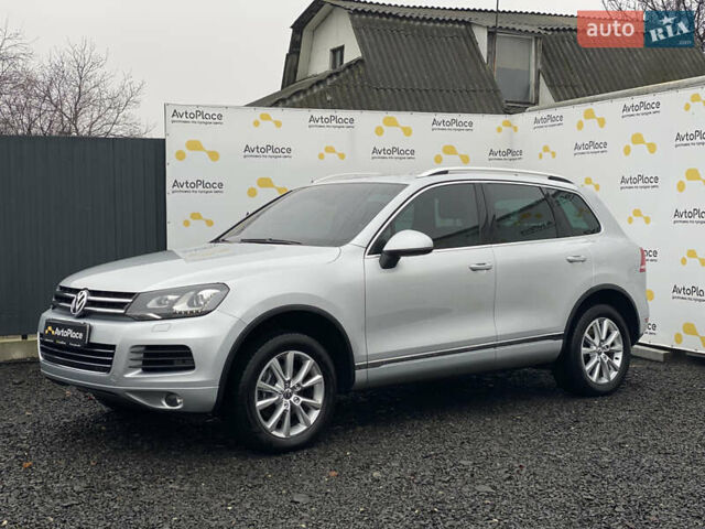 Серый Фольксваген Туарег, объемом двигателя 2.97 л и пробегом 311 тыс. км за 17300 $, фото 8 на Automoto.ua