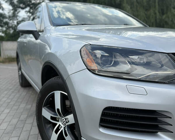 Сірий Фольксваген Туарег, об'ємом двигуна 2.97 л та пробігом 260 тис. км за 17999 $, фото 22 на Automoto.ua