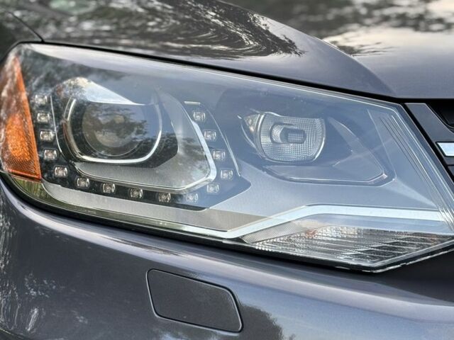 Сірий Фольксваген Туарег, об'ємом двигуна 3 л та пробігом 222 тис. км за 17000 $, фото 10 на Automoto.ua