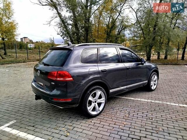 Сірий Фольксваген Туарег, об'ємом двигуна 3 л та пробігом 250 тис. км за 14500 $, фото 10 на Automoto.ua