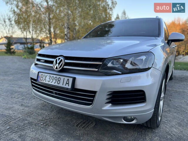 Фольксваген Туарег 2010 в Хмельницком на Automoto.ua Серый Фольксваген Туарег, объемом двигателя 2.97 л и пробегом 317 тыс. км за 15500 $, фото 31 на Automoto.ua