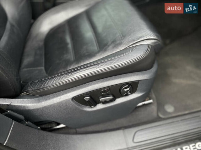 Серый Фольксваген Туарег, объемом двигателя 2.97 л и пробегом 311 тыс. км за 17300 $, фото 57 на Automoto.ua