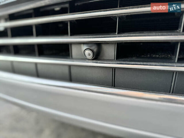 Фольксваген Туарег 2010 в Хмельницком на Automoto.ua Серый Фольксваген Туарег, объемом двигателя 2.97 л и пробегом 317 тыс. км за 15500 $, фото 83 на Automoto.ua