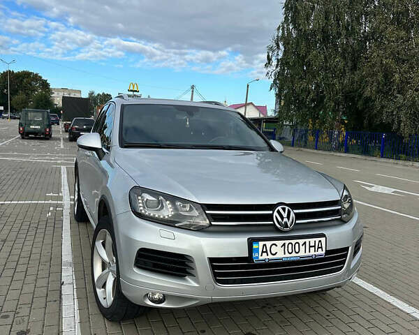Фольксваген Туарег 2010 в Ковель на Automoto.ua Серый Фольксваген Туарег, объемом двигателя 2.97 л и пробегом 340 тыс. км за 19599 $, фото 1 на Automoto.ua