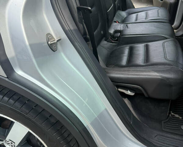 Сірий Фольксваген Туарег, об'ємом двигуна 2.97 л та пробігом 260 тис. км за 17999 $, фото 32 на Automoto.ua