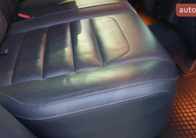 Серый Фольксваген Туарег, объемом двигателя 3 л и пробегом 225 тыс. км за 16900 $, фото 37 на Automoto.ua