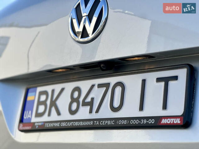 Сірий Фольксваген Туарег, об'ємом двигуна 2.97 л та пробігом 305 тис. км за 16499 $, фото 21 на Automoto.ua