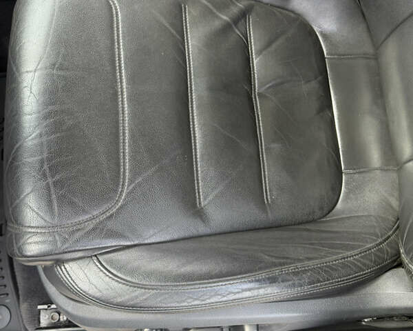 Сірий Фольксваген Туарег, об'ємом двигуна 2.97 л та пробігом 260 тис. км за 17999 $, фото 44 на Automoto.ua