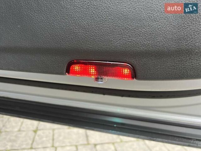 Серый Фольксваген Туарег, объемом двигателя 3 л и пробегом 298 тыс. км за 15500 $, фото 44 на Automoto.ua