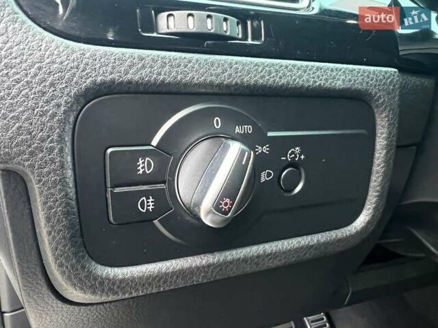 Серый Фольксваген Туарег, объемом двигателя 3 л и пробегом 298 тыс. км за 15500 $, фото 29 на Automoto.ua