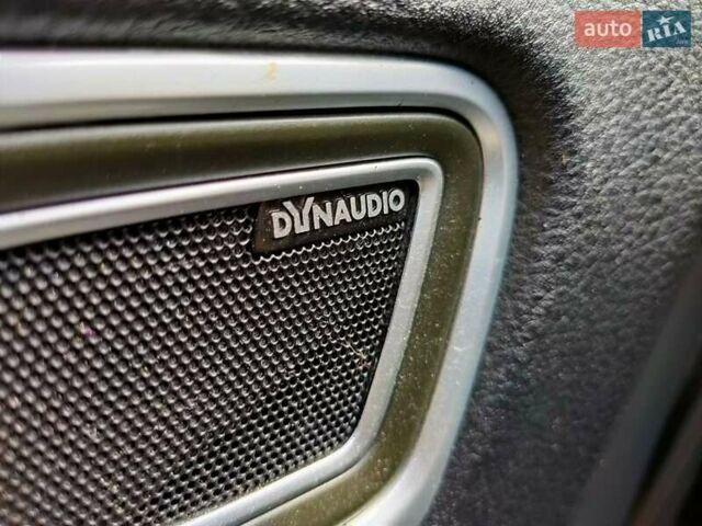 Серый Фольксваген Туарег, объемом двигателя 3 л и пробегом 278 тыс. км за 16999 $, фото 28 на Automoto.ua