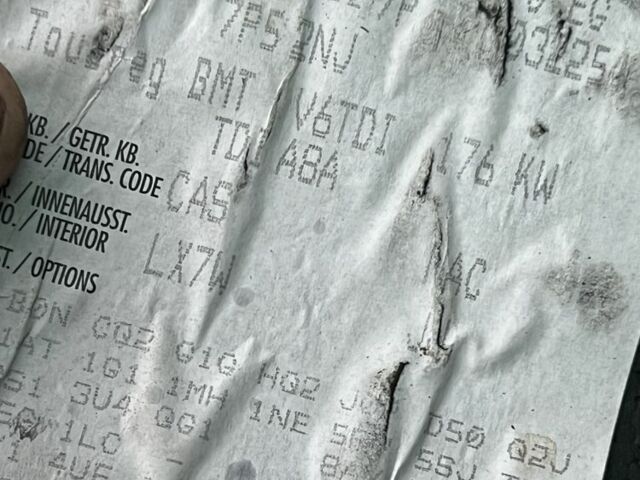 Серый Фольксваген Туарег, объемом двигателя 3 л и пробегом 220 тыс. км за 10750 $, фото 11 на Automoto.ua