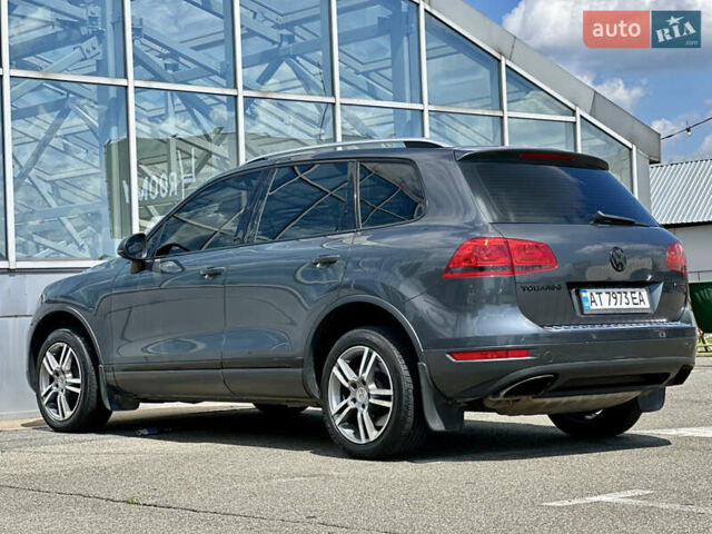 Серый Фольксваген Туарег, объемом двигателя 3 л и пробегом 226 тыс. км за 15490 $, фото 15 на Automoto.ua