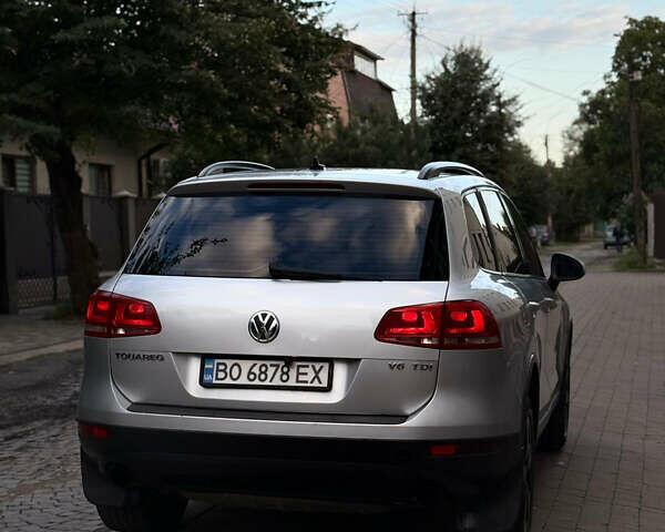 Серый Фольксваген Туарег, объемом двигателя 2.97 л и пробегом 360 тыс. км за 14900 $, фото 5 на Automoto.ua