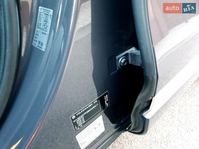 Сірий Фольксваген Туарег, об'ємом двигуна 2.97 л та пробігом 280 тис. км за 15769 $, фото 49 на Automoto.ua