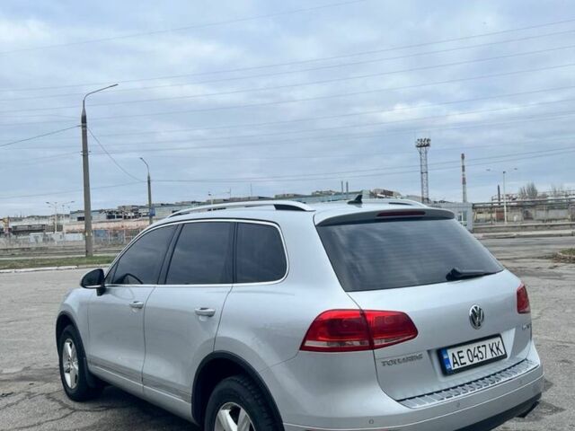 Серый Фольксваген Туарег, объемом двигателя 3 л и пробегом 290 тыс. км за 17999 $, фото 7 на Automoto.ua