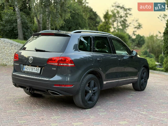 Сірий Фольксваген Туарег, об'ємом двигуна 2.97 л та пробігом 250 тис. км за 18500 $, фото 11 на Automoto.ua