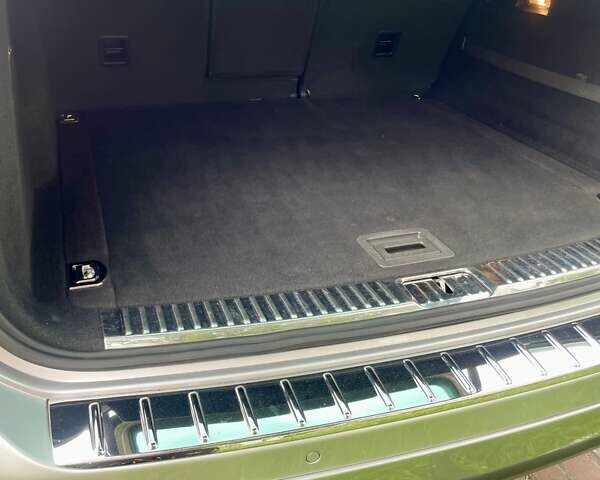 Серый Фольксваген Туарег, объемом двигателя 3 л и пробегом 232 тыс. км за 19700 $, фото 33 на Automoto.ua