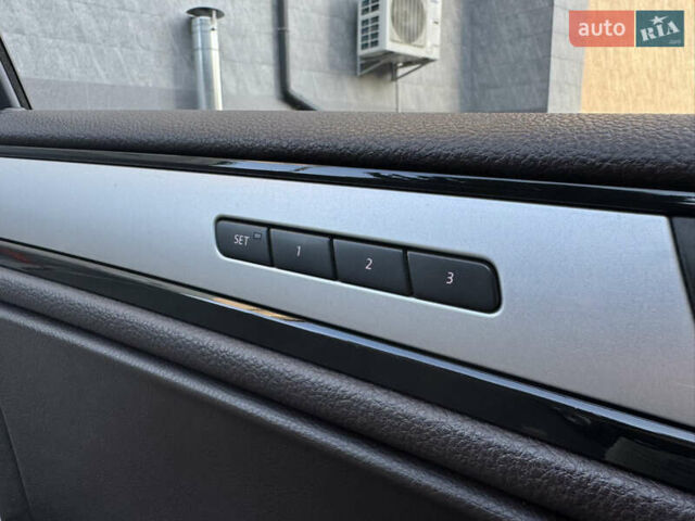 Сірий Фольксваген Туарег, об'ємом двигуна 2.97 л та пробігом 238 тис. км за 18300 $, фото 35 на Automoto.ua