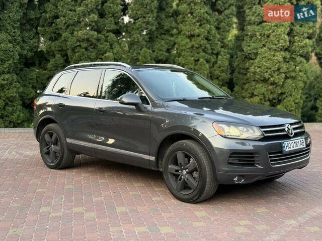 Сірий Фольксваген Туарег, об'ємом двигуна 2.97 л та пробігом 250 тис. км за 18500 $, фото 12 на Automoto.ua