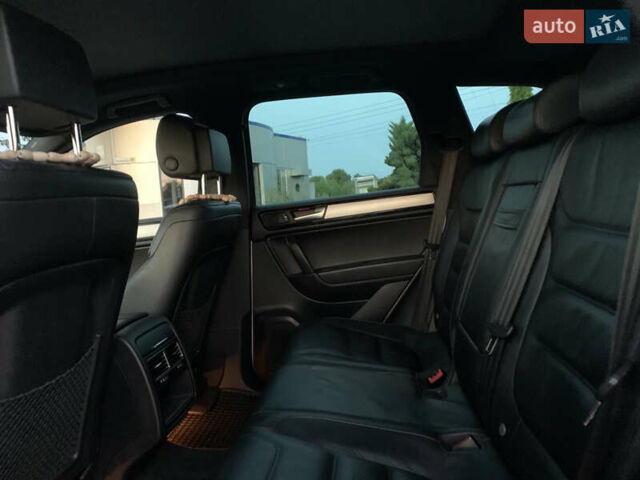 Сірий Фольксваген Туарег, об'ємом двигуна 2.97 л та пробігом 211 тис. км за 20299 $, фото 31 на Automoto.ua