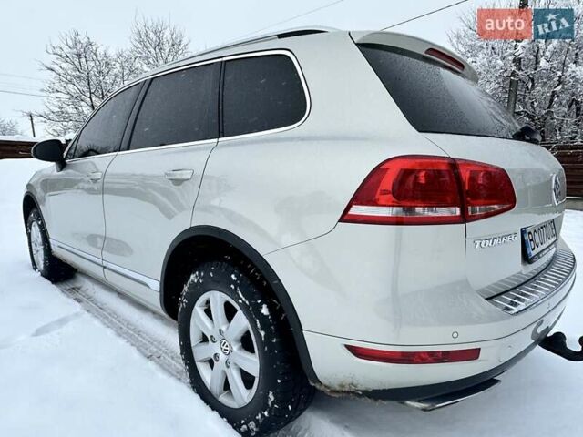 Серый Фольксваген Туарег, объемом двигателя 3 л и пробегом 190 тыс. км за 22700 $, фото 35 на Automoto.ua