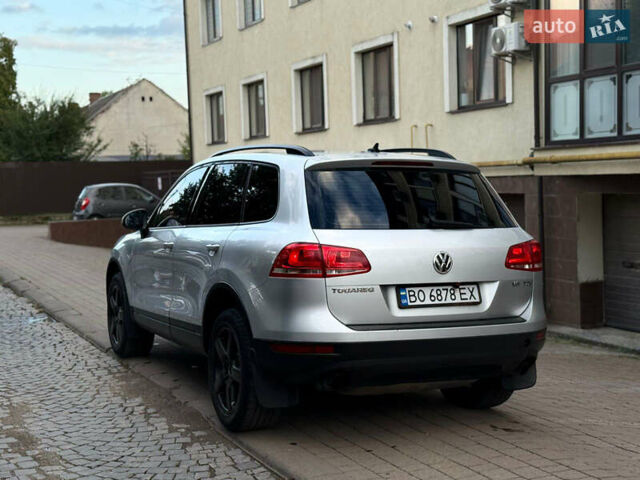 Серый Фольксваген Туарег, объемом двигателя 2.97 л и пробегом 360 тыс. км за 14900 $, фото 6 на Automoto.ua