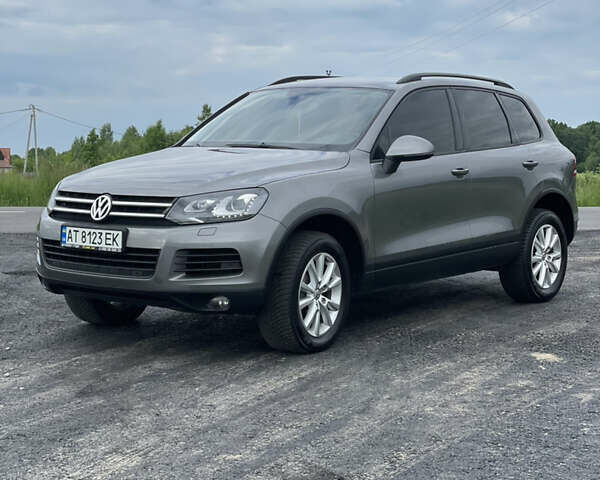 Сірий Фольксваген Туарег, об'ємом двигуна 3 л та пробігом 207 тис. км за 21500 $, фото 9 на Automoto.ua