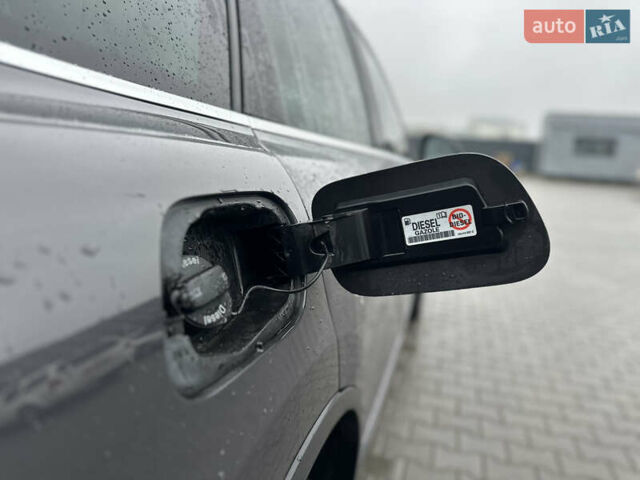 Сірий Фольксваген Туарег, об'ємом двигуна 3 л та пробігом 298 тис. км за 18500 $, фото 38 на Automoto.ua