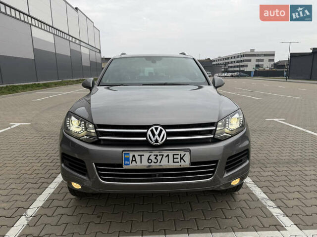 Сірий Фольксваген Туарег, об'ємом двигуна 3 л та пробігом 260 тис. км за 18700 $, фото 18 на Automoto.ua