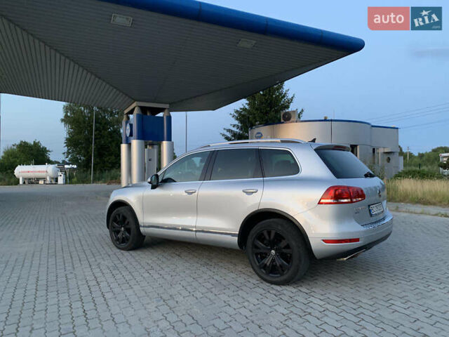 Сірий Фольксваген Туарег, об'ємом двигуна 2.97 л та пробігом 211 тис. км за 20299 $, фото 3 на Automoto.ua