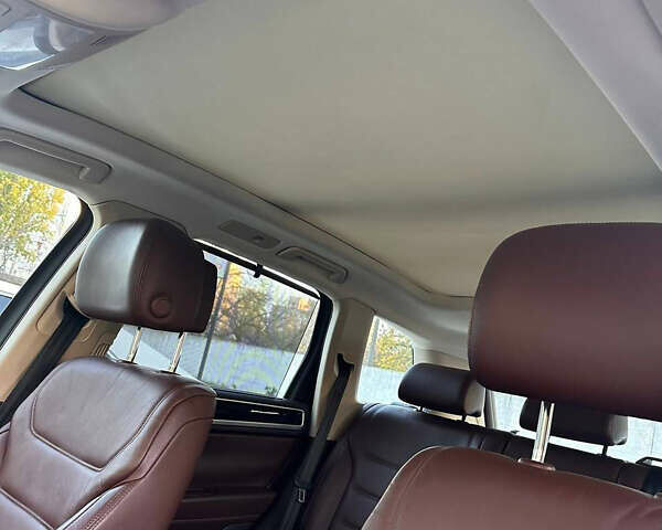 Серый Фольксваген Туарег, объемом двигателя 3.6 л и пробегом 196 тыс. км за 15999 $, фото 10 на Automoto.ua