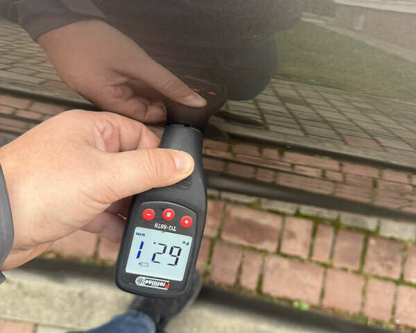 Серый Фольксваген Туарег, объемом двигателя 2.97 л и пробегом 285 тыс. км за 16990 $, фото 60 на Automoto.ua