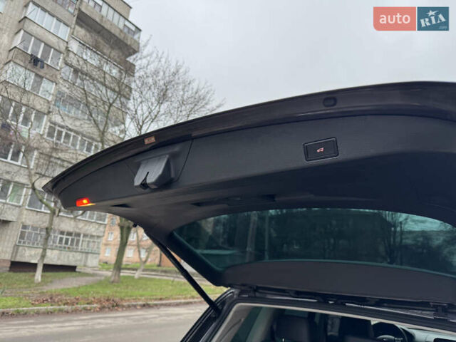 Серый Фольксваген Туарег, объемом двигателя 3 л и пробегом 260 тыс. км за 16700 $, фото 74 на Automoto.ua