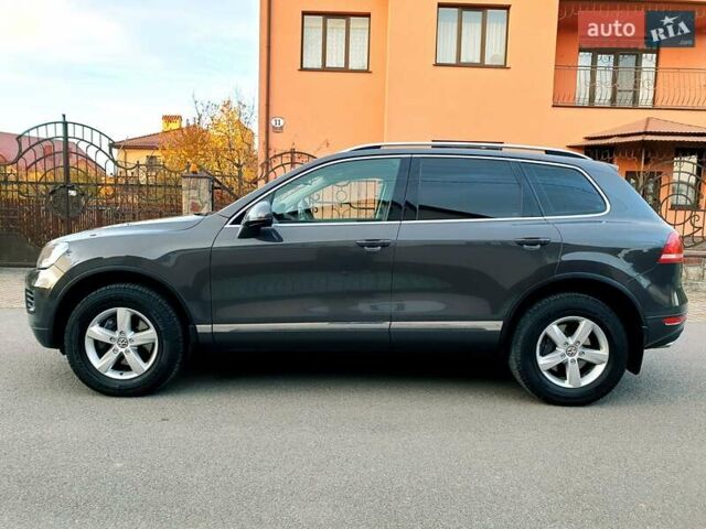 Сірий Фольксваген Туарег, об'ємом двигуна 2.97 л та пробігом 280 тис. км за 15769 $, фото 12 на Automoto.ua