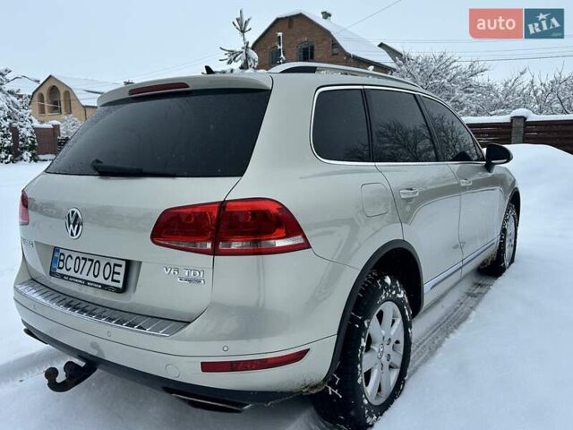 Серый Фольксваген Туарег, объемом двигателя 3 л и пробегом 190 тыс. км за 22700 $, фото 30 на Automoto.ua