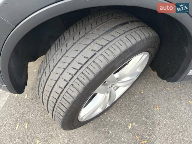 Серый Фольксваген Туарег, объемом двигателя 3.6 л и пробегом 192 тыс. км за 14900 $, фото 13 на Automoto.ua