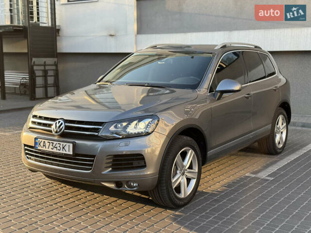 Сірий Фольксваген Туарег, об'ємом двигуна 2.97 л та пробігом 238 тис. км за 18300 $, фото 64 на Automoto.ua
