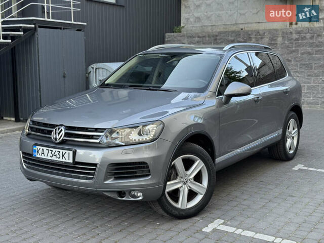 Сірий Фольксваген Туарег, об'ємом двигуна 2.97 л та пробігом 238 тис. км за 18300 $, фото 16 на Automoto.ua