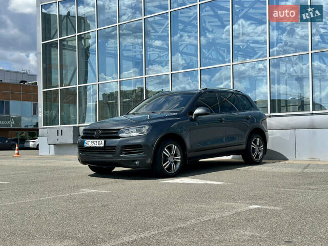 Серый Фольксваген Туарег, объемом двигателя 3 л и пробегом 226 тыс. км за 15490 $, фото 10 на Automoto.ua