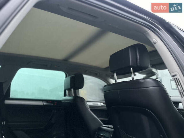 Сірий Фольксваген Туарег, об'ємом двигуна 3 л та пробігом 298 тис. км за 18500 $, фото 98 на Automoto.ua