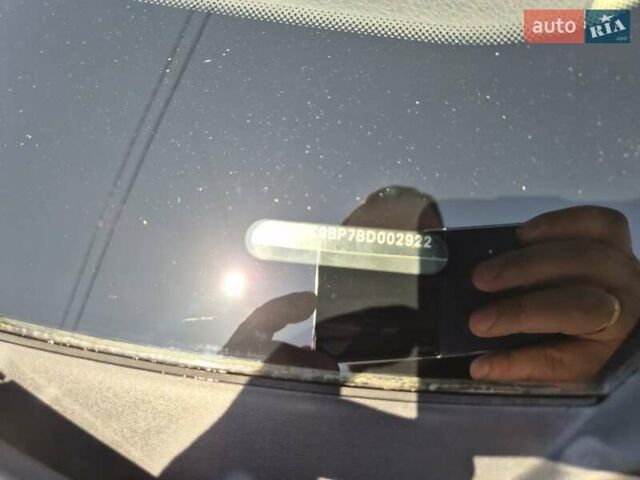 Серый Фольксваген Туарег, объемом двигателя 3 л и пробегом 215 тыс. км за 19300 $, фото 14 на Automoto.ua