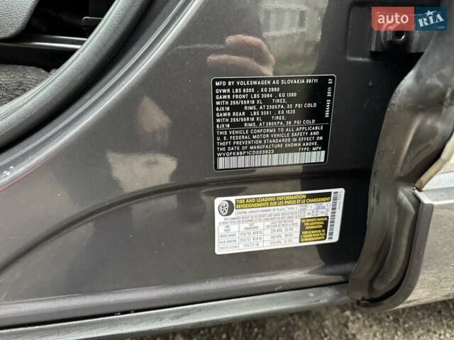 Серый Фольксваген Туарег, объемом двигателя 3 л и пробегом 260 тыс. км за 16700 $, фото 40 на Automoto.ua