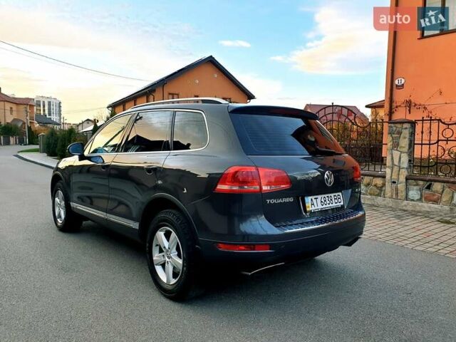 Сірий Фольксваген Туарег, об'ємом двигуна 2.97 л та пробігом 280 тис. км за 15769 $, фото 9 на Automoto.ua
