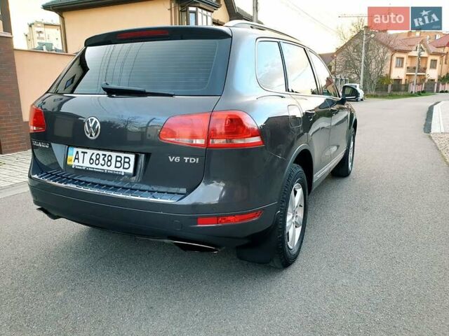 Сірий Фольксваген Туарег, об'ємом двигуна 2.97 л та пробігом 280 тис. км за 15769 $, фото 6 на Automoto.ua