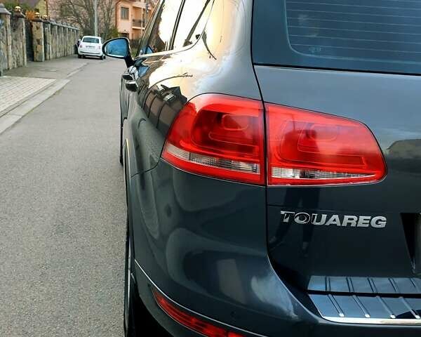 Сірий Фольксваген Туарег, об'ємом двигуна 2.97 л та пробігом 280 тис. км за 15769 $, фото 20 на Automoto.ua