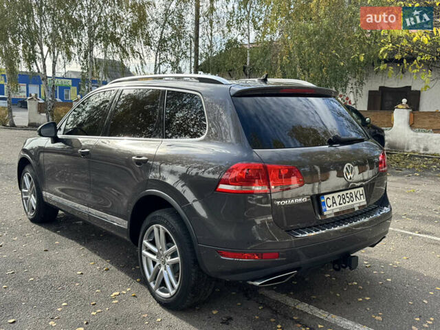 Сірий Фольксваген Туарег, об'ємом двигуна 3 л та пробігом 260 тис. км за 16700 $, фото 11 на Automoto.ua