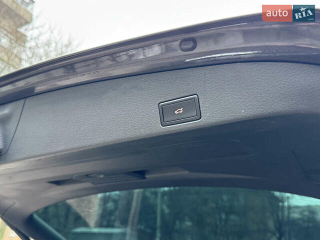 Серый Фольксваген Туарег, объемом двигателя 3 л и пробегом 260 тыс. км за 16700 $, фото 75 на Automoto.ua