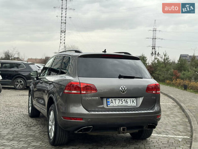 Серый Фольксваген Туарег, объемом двигателя 2.97 л и пробегом 285 тыс. км за 16990 $, фото 9 на Automoto.ua