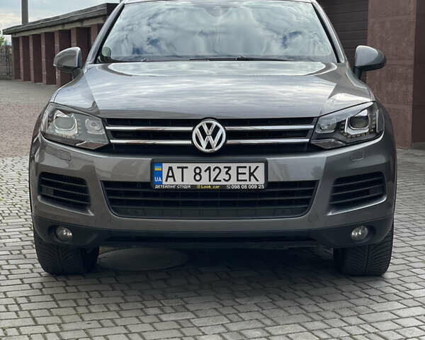 Сірий Фольксваген Туарег, об'ємом двигуна 3 л та пробігом 207 тис. км за 21500 $, фото 16 на Automoto.ua